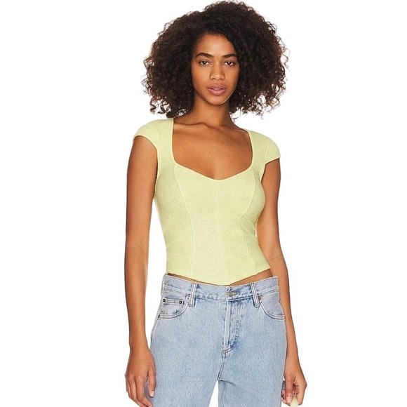 Nwot we the‎ free BOSS BABE TANK IN KEY LIME PIE - Picture 1 of 4